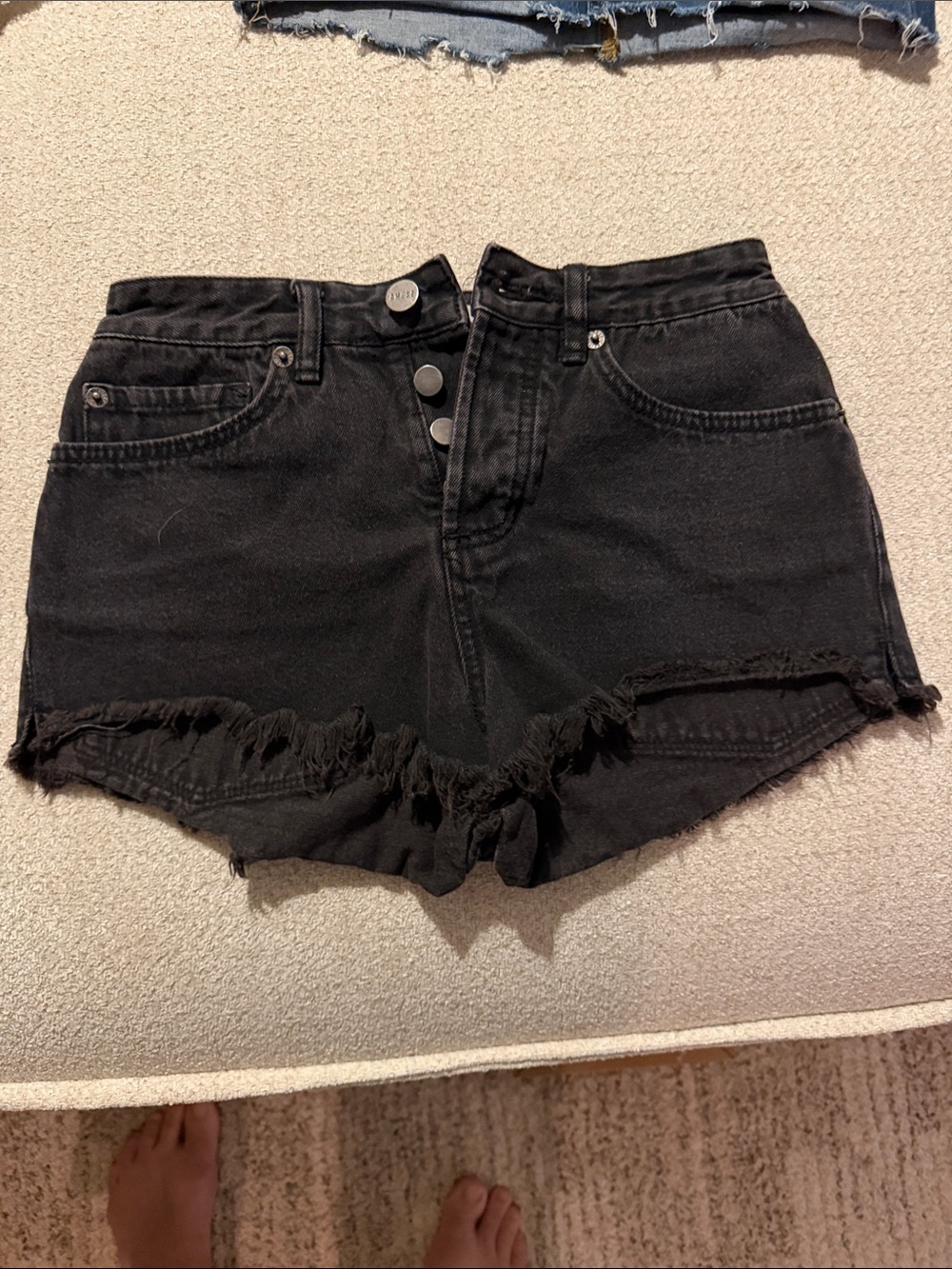 Amuse Society Black High-Rise Frayed Hem Denim Shorts